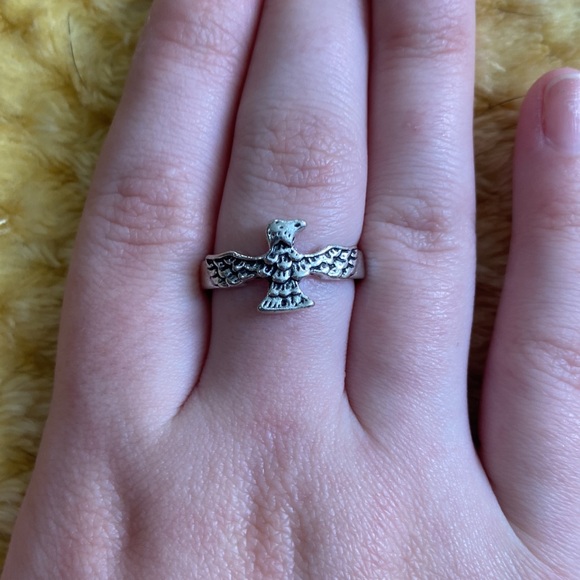 NWOT Set of 4 women’s rings - Picture 3 of 5